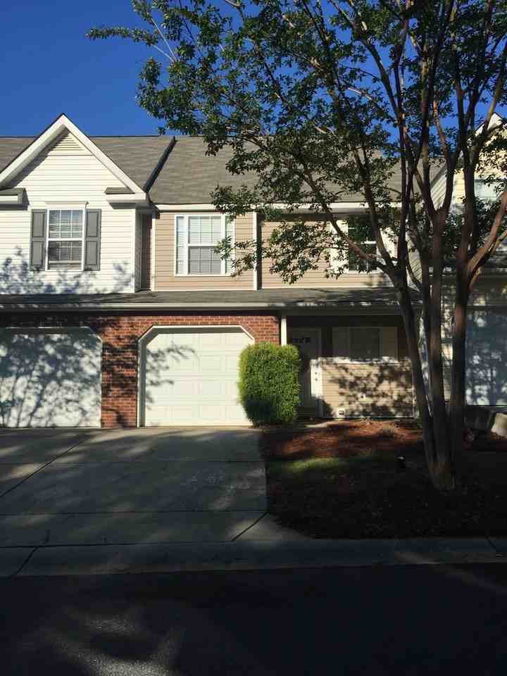1364 Walnut Hill Dr - Photo 2 of 28