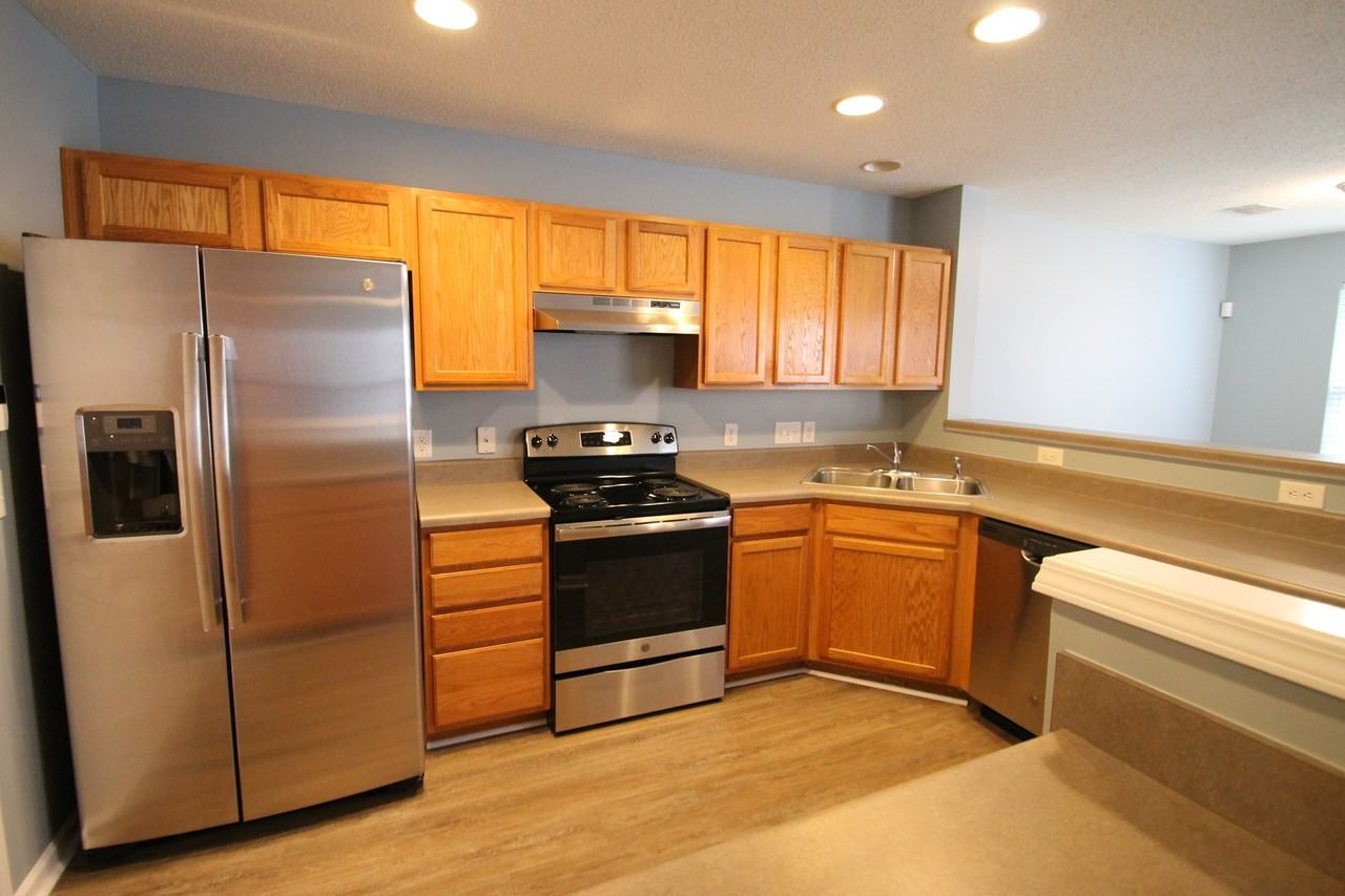 1364 Walnut Hill Dr - Photo 5 of 28