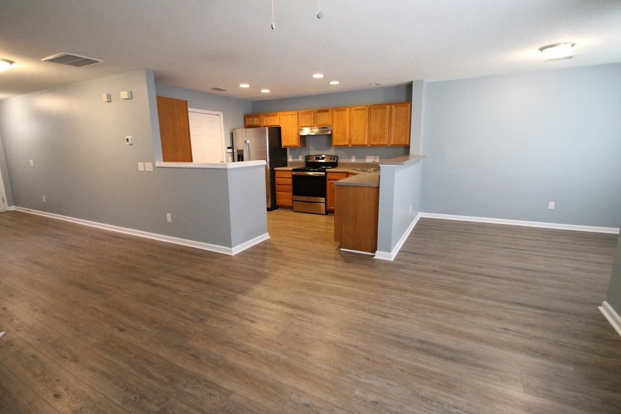 1364 Walnut Hill Dr - Photo 7 of 28