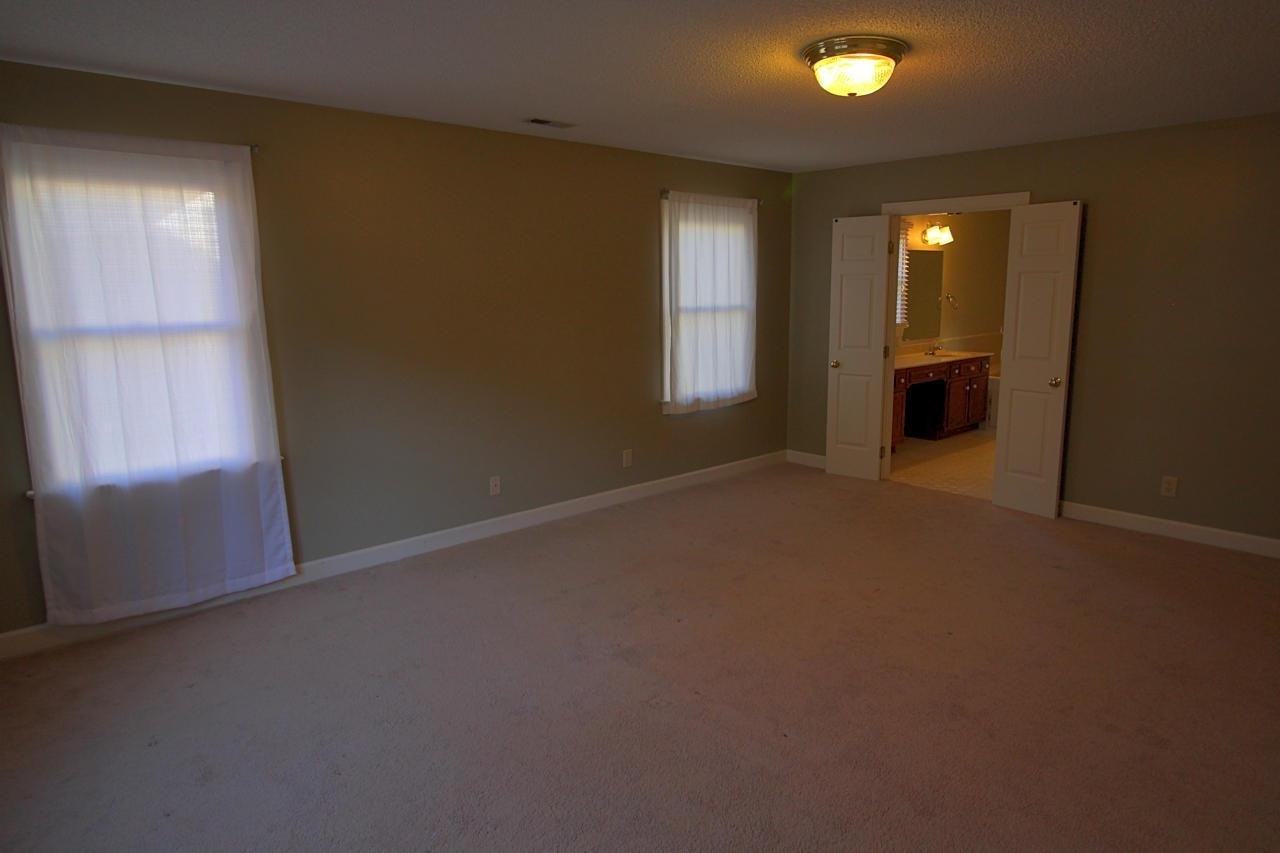 3425 Cottonwood Dr - Photo 2 of 12
