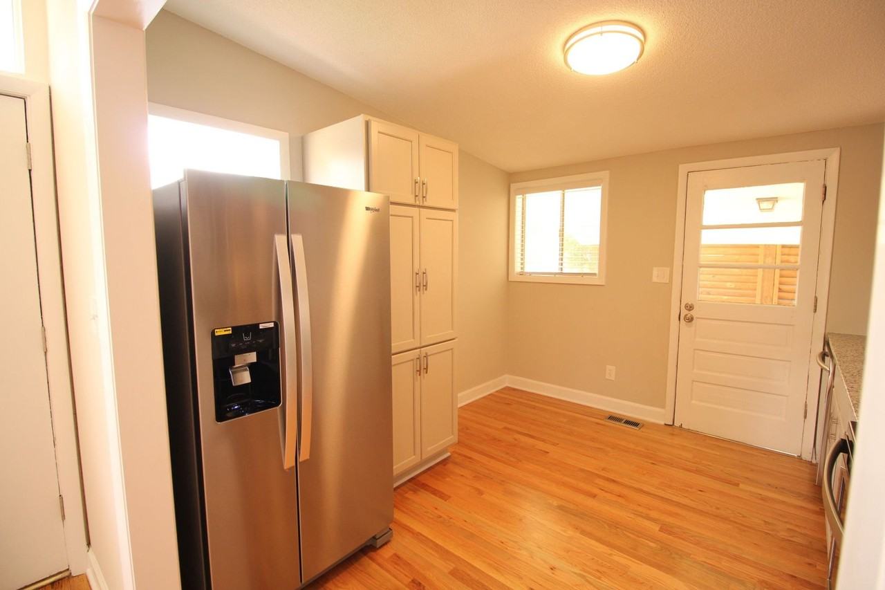 515 Bashford Rd - Photo 7 of 15