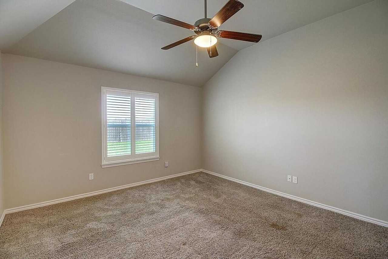 7918 Fort Griffen Dr - Photo 3 of 10