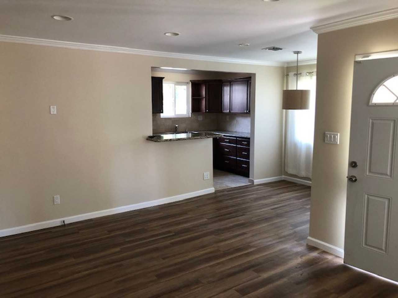 1630 N Ontario St - Photo 2 of 9