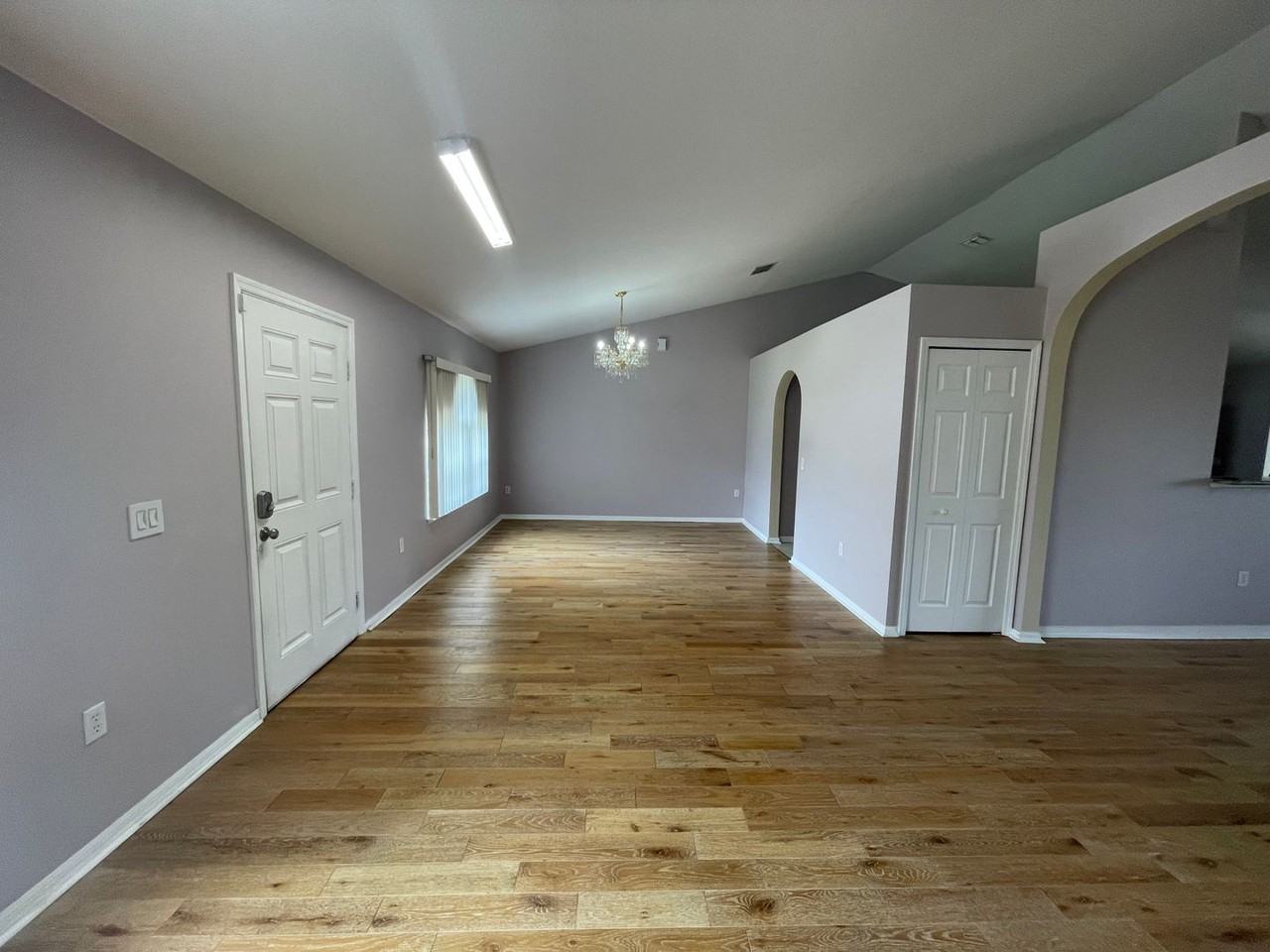 4535 Sw 42nd St - Photo 5 of 24
