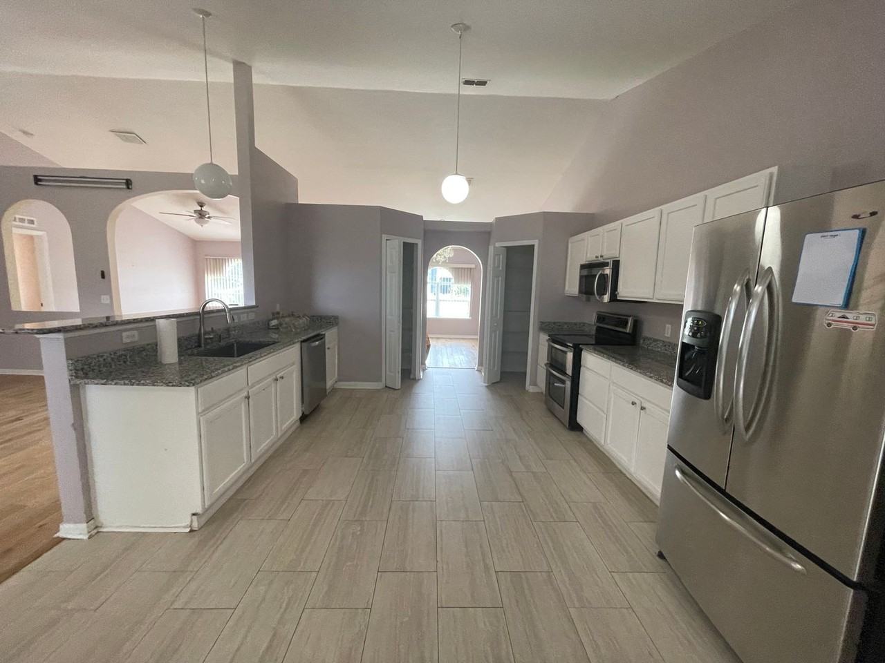 4535 Sw 42nd St - Photo 6 of 24