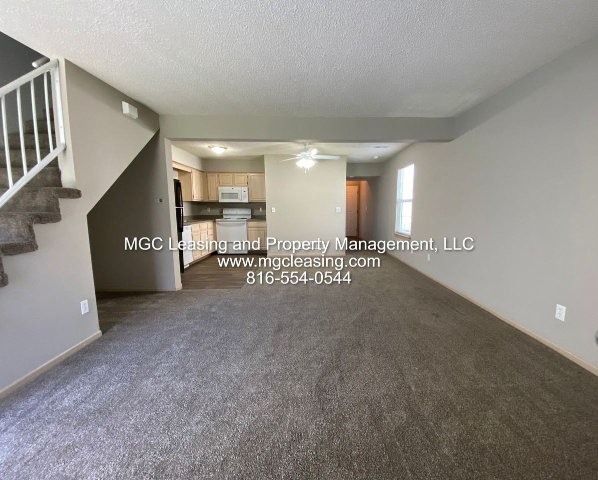 1009 Garden Dr - Photo 6 of 19