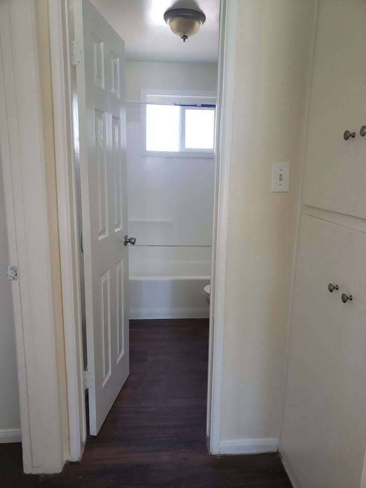 3502 Lou Ella Ln - Photo 5 of 9