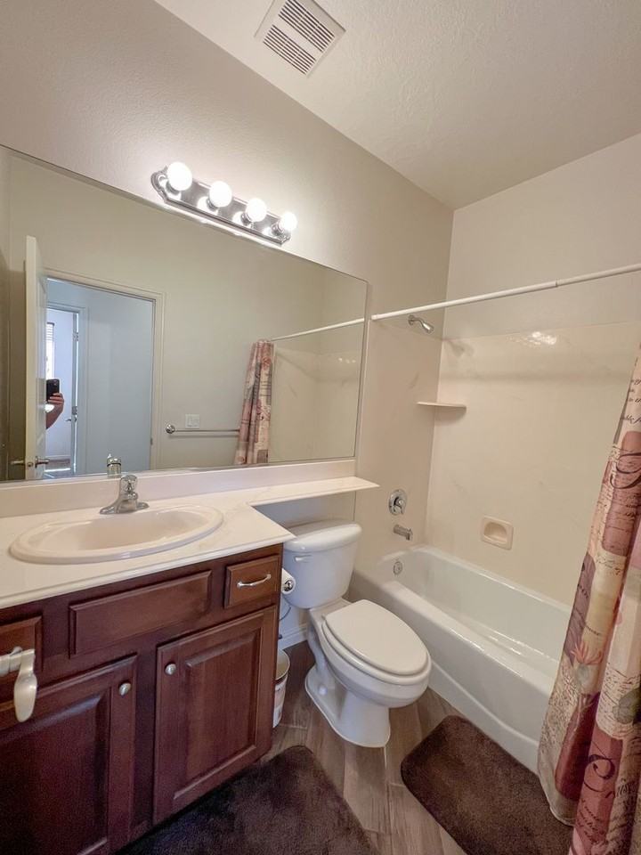 1775 N Overland Trails Dr - Photo 5 of 13