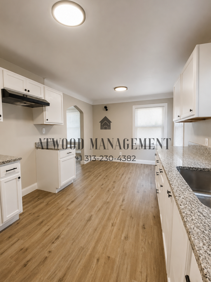 10037 Grayton St - Photo 5 of 11
