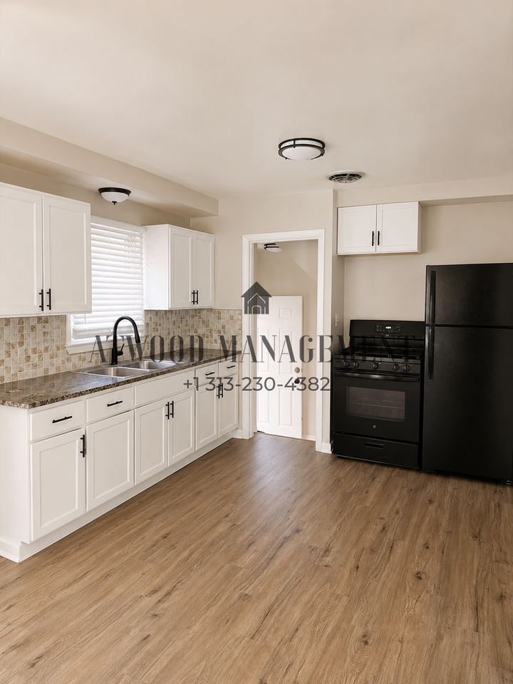 19450 Fenelon St - Photo 4 of 11