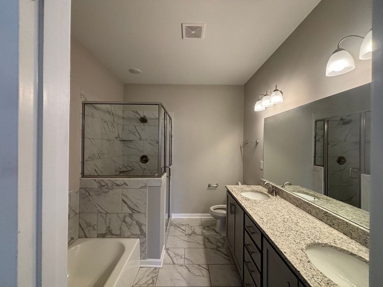 10151 Sterling Ridge Dr - Photo 5 of 22