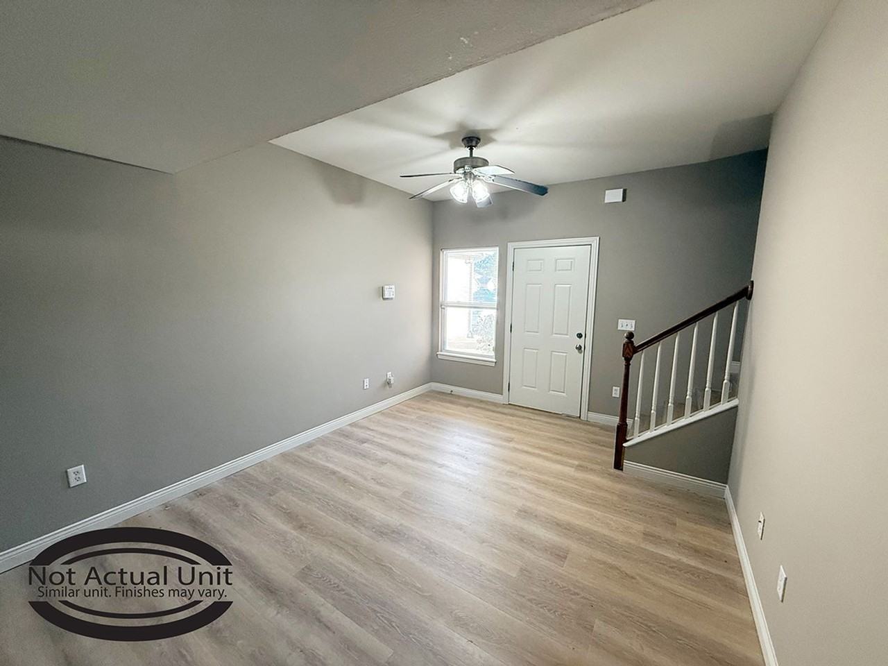 1912 Orie Dr - Photo 4 of 34