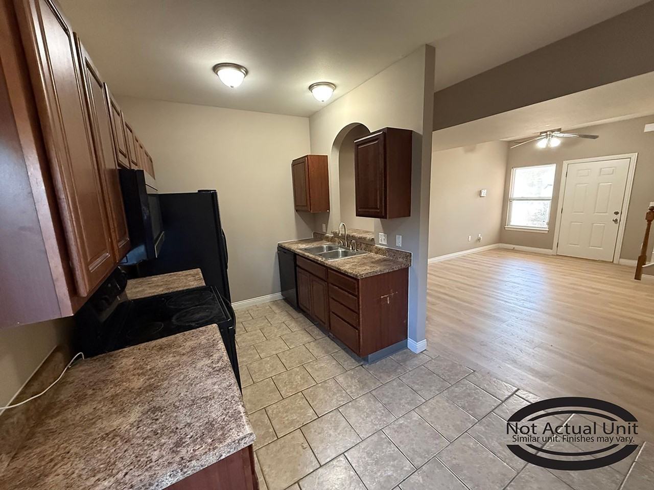 1912 Orie Dr - Photo 6 of 34