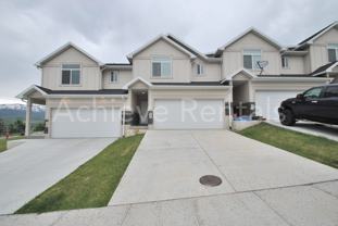 786 E Ruby Dr - Photo 1 of 1