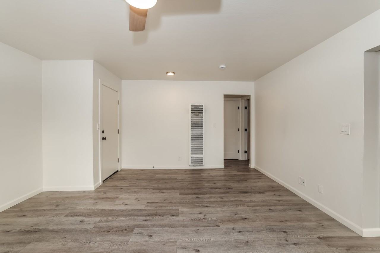 1260 Cortez Dr #10 - Photo 4 of 15