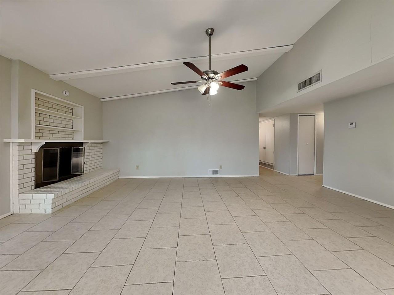 3326 Janwood Ln - Photo 4 of 22
