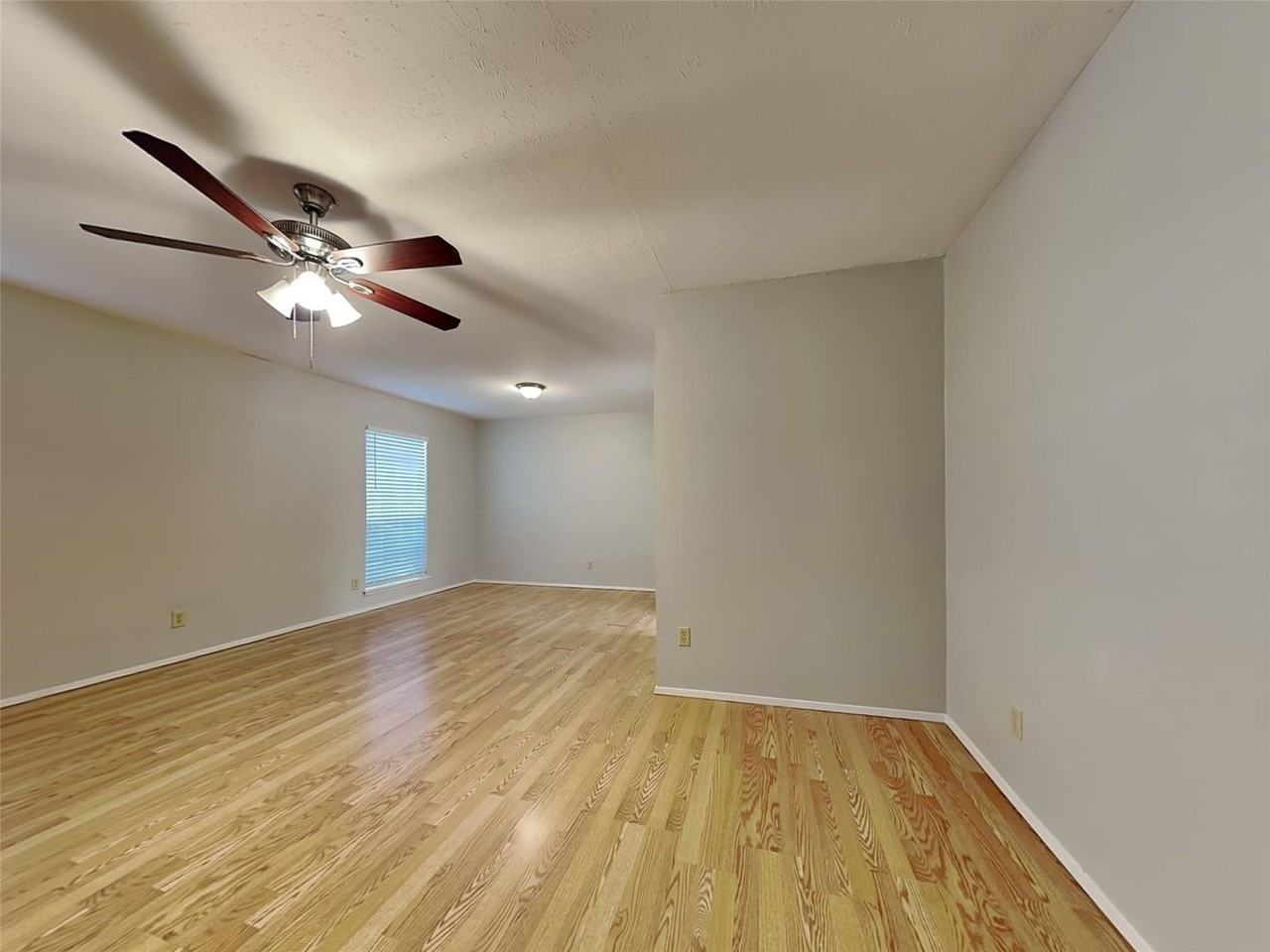 3326 Janwood Ln - Photo 6 of 22