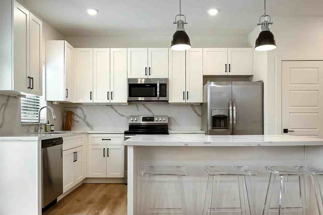6529 Marsh Ave - Photo 5 of 20