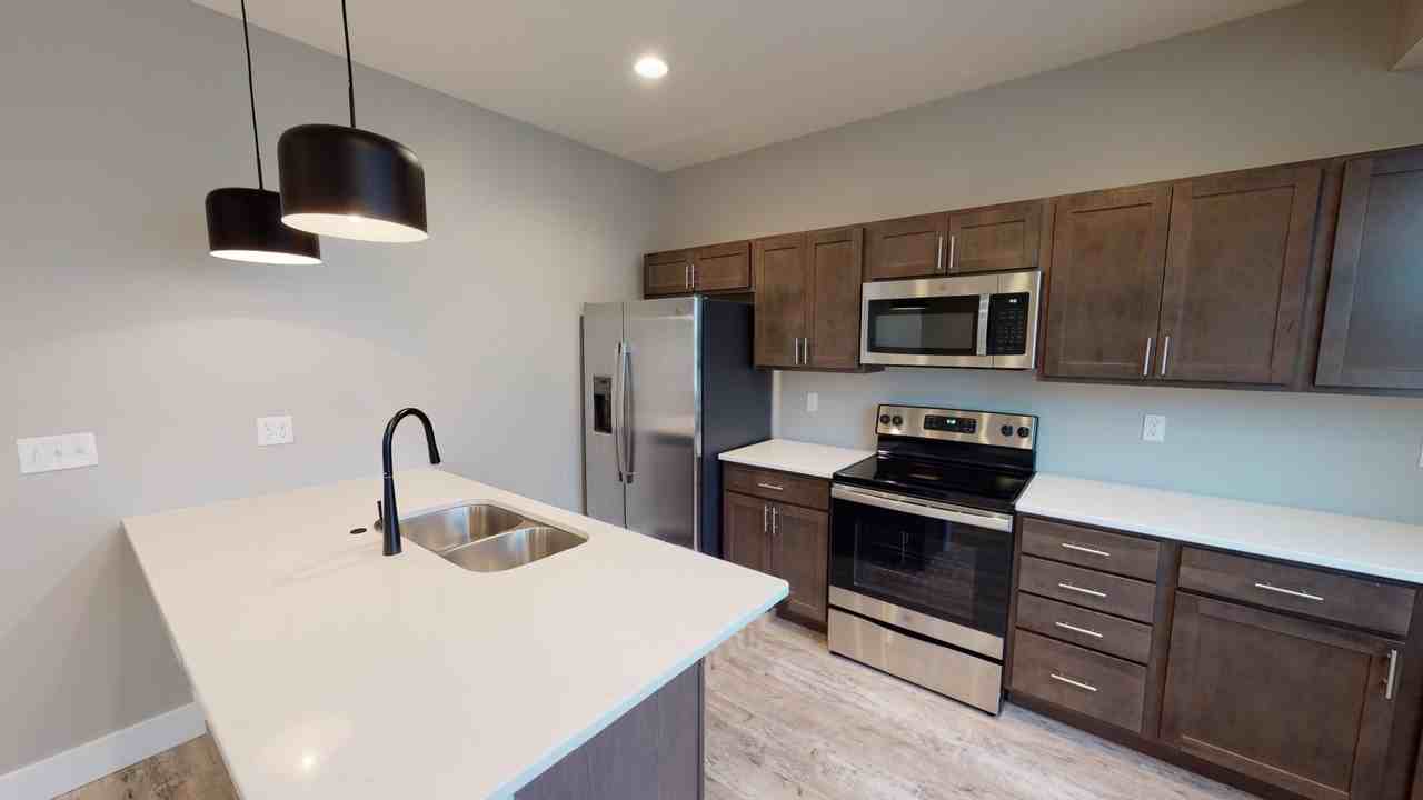 Legacy Bend Apartments - Photo 2 of 7