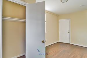 featured image of 3130 Buena Vista Ter Se