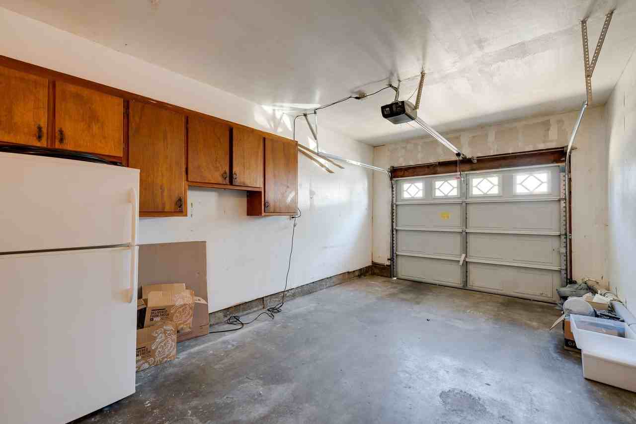 10158 De Soto Way - Photo 6 of 22