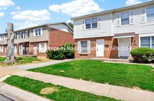 featured image of 920 Parkcrest Dr