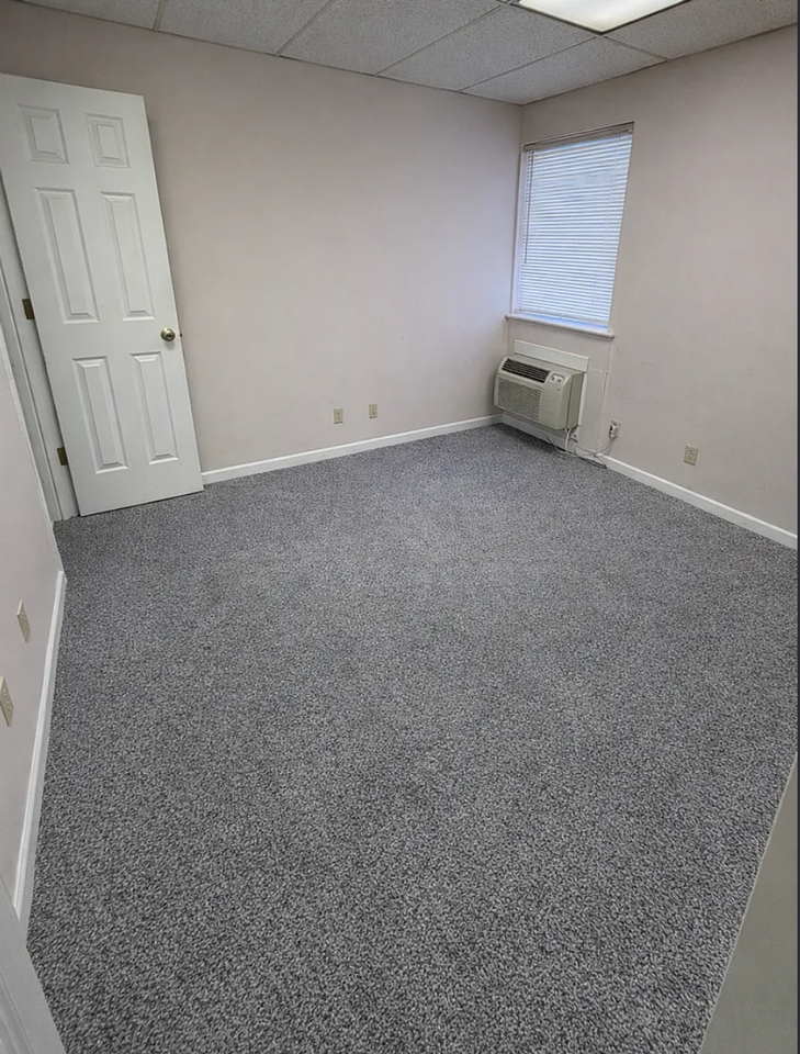 Coventry Apartments - Photo 2 of 6