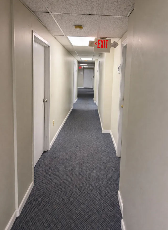 Coventry Apartments - Photo 5 of 6