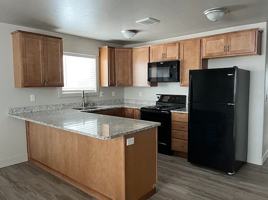 featured image of 686 Caribou St