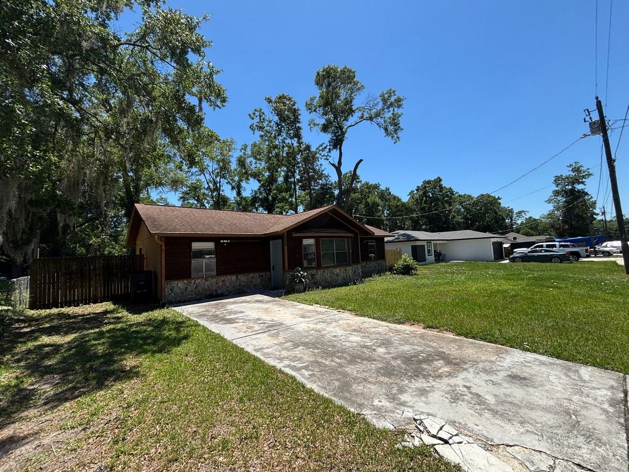 5532 Nw 57th Pl - Photo 3 of 21
