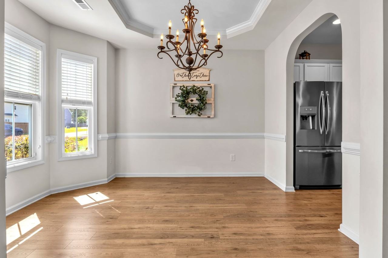 405 Belhaven Ct - Photo 6 of 50
