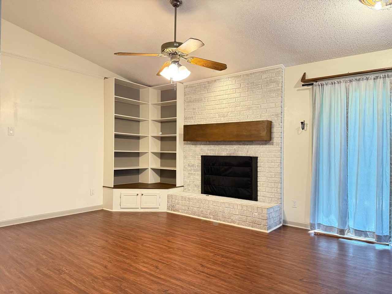 3604 Royal Oak Dr - Photo 6 of 27