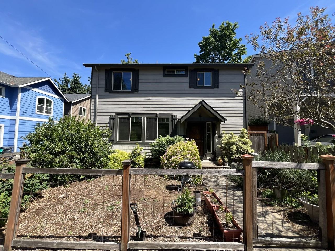 9304 N Macrum Ave - Photo 2 of 40