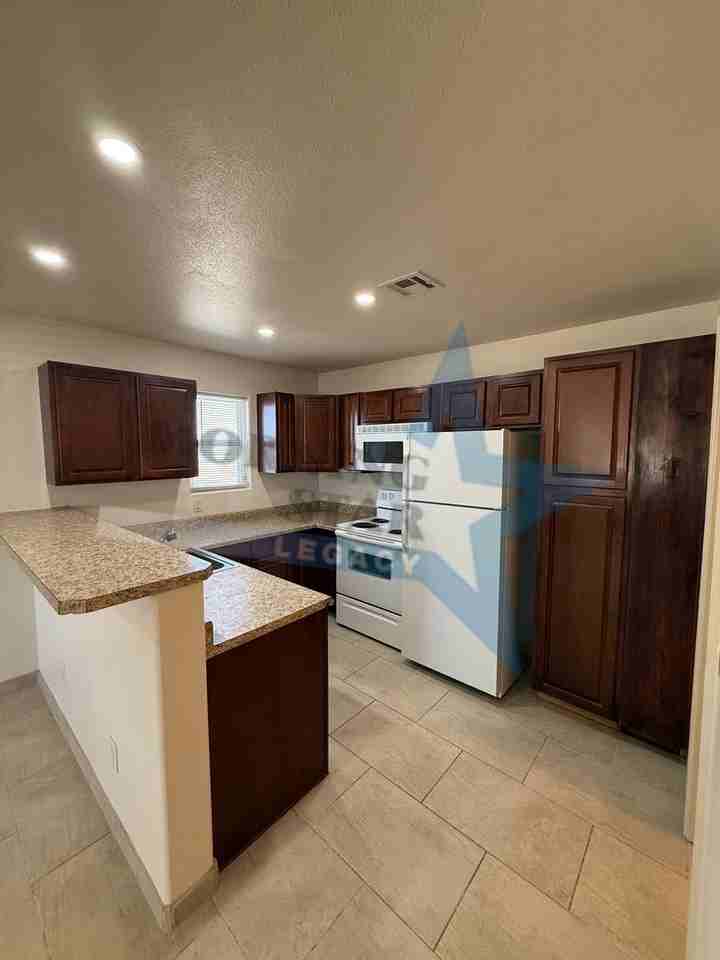 3405 Valverde Loop - Photo 6 of 23