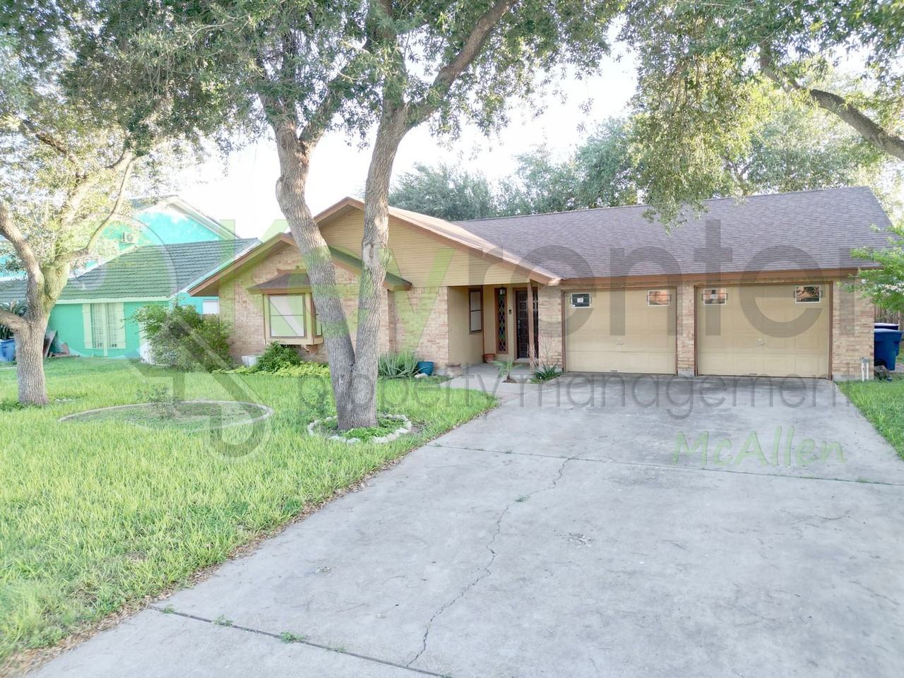 2812 Carnation Ave - Photo 5 of 29
