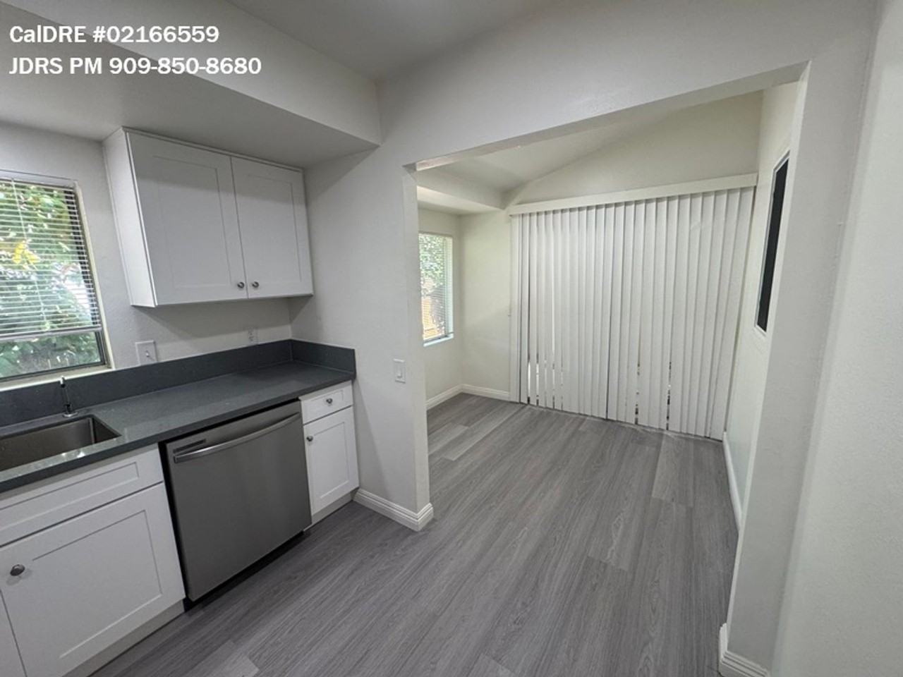 18417 Santar St - Photo 3 of 12