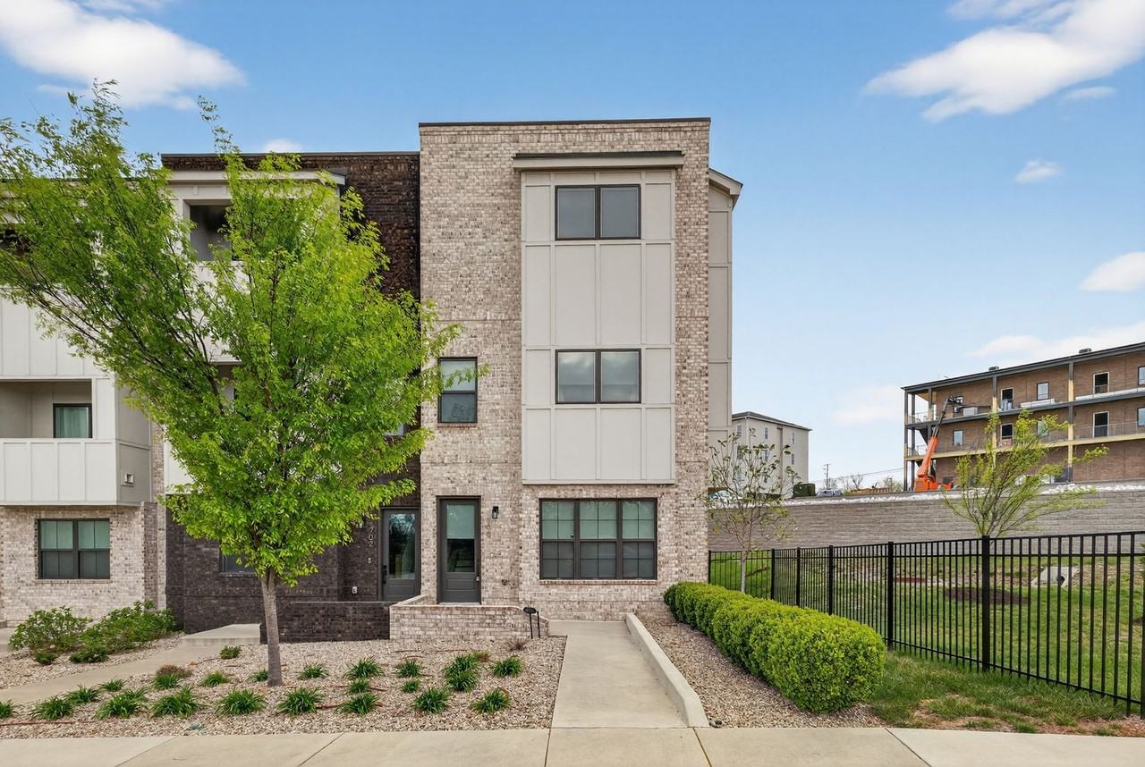 700 Inspiration Blvd - Photo 4 of 43