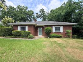 featured image of 302 Bowles Ave