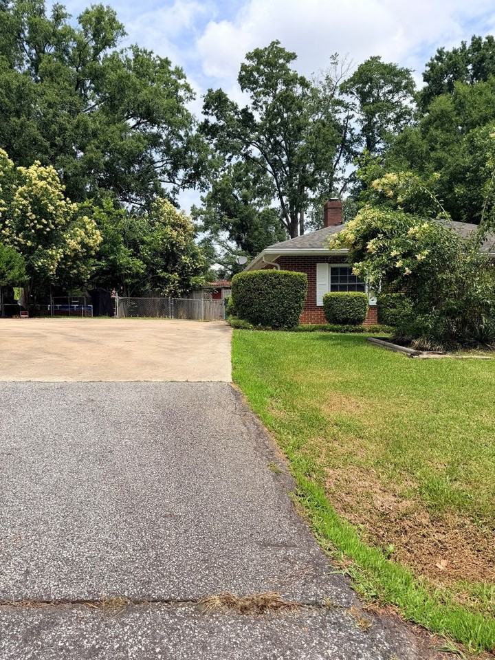 302 Bowles Ave - Photo 4 of 20