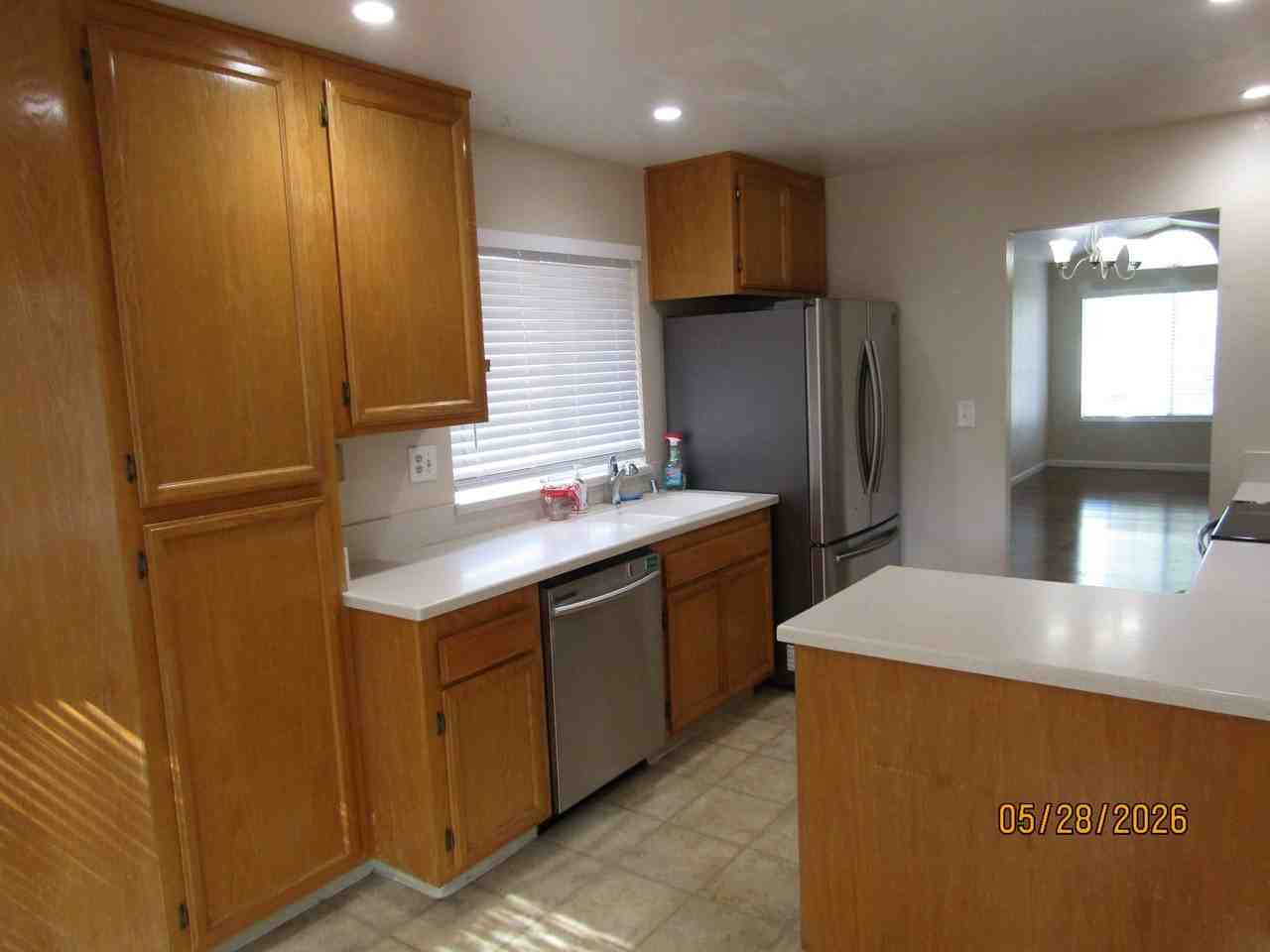2782 Royal Oak Pl - Photo 2 of 17