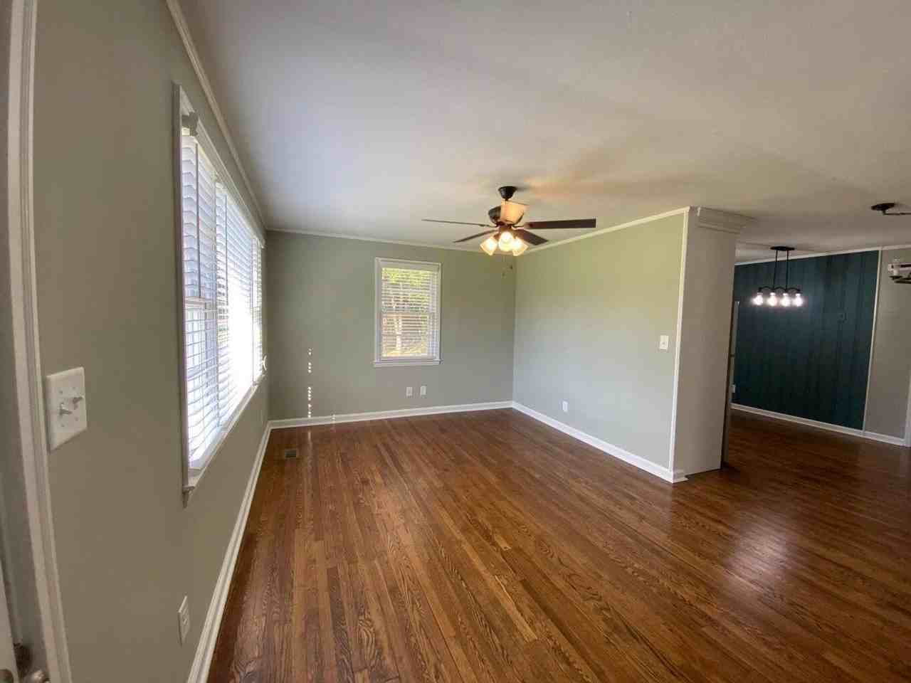 3501 Rainbow St - Photo 3 of 24