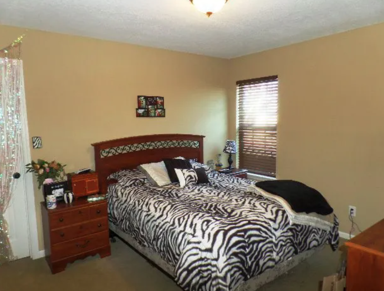 70 Mill Pond Pl - Photo 7 of 12