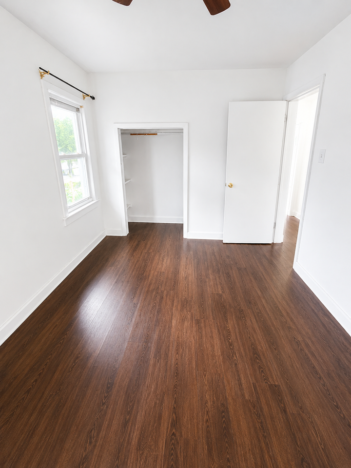 343 W 3rd Ave - Photo 6 of 9