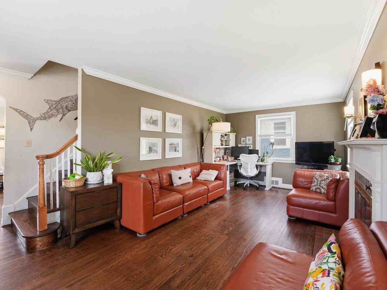 6501 13th St Nw - Photo 5 of 38