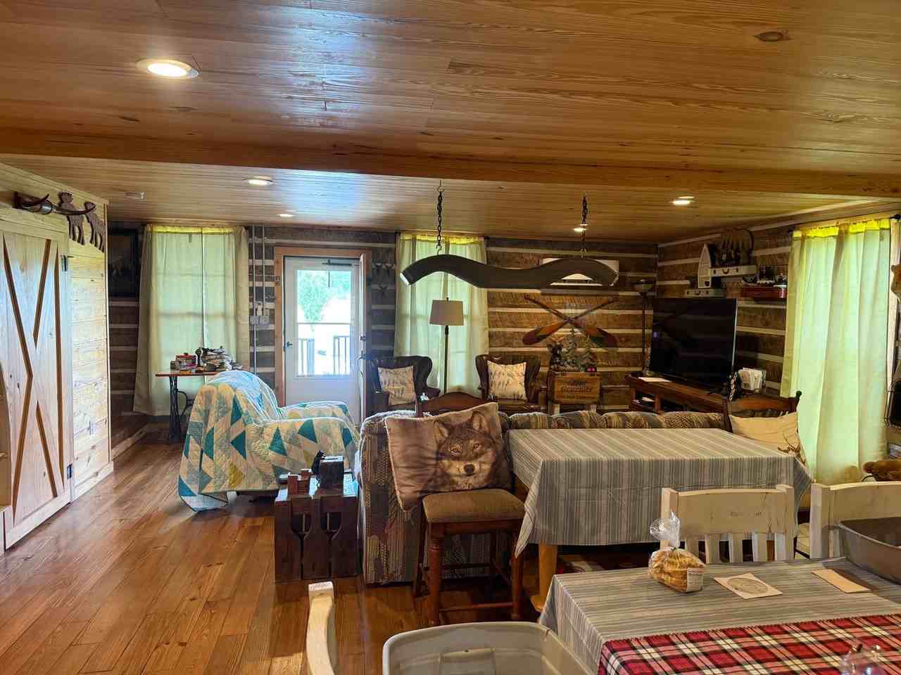 4587 Highway 171 - Photo 5 of 15