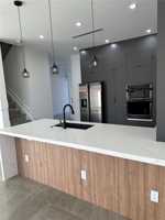 featured image of 4625 Sw 32nd Ave #TH