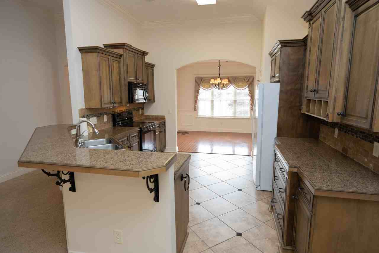 106 Sweet Meadow Ct - Photo 5 of 29