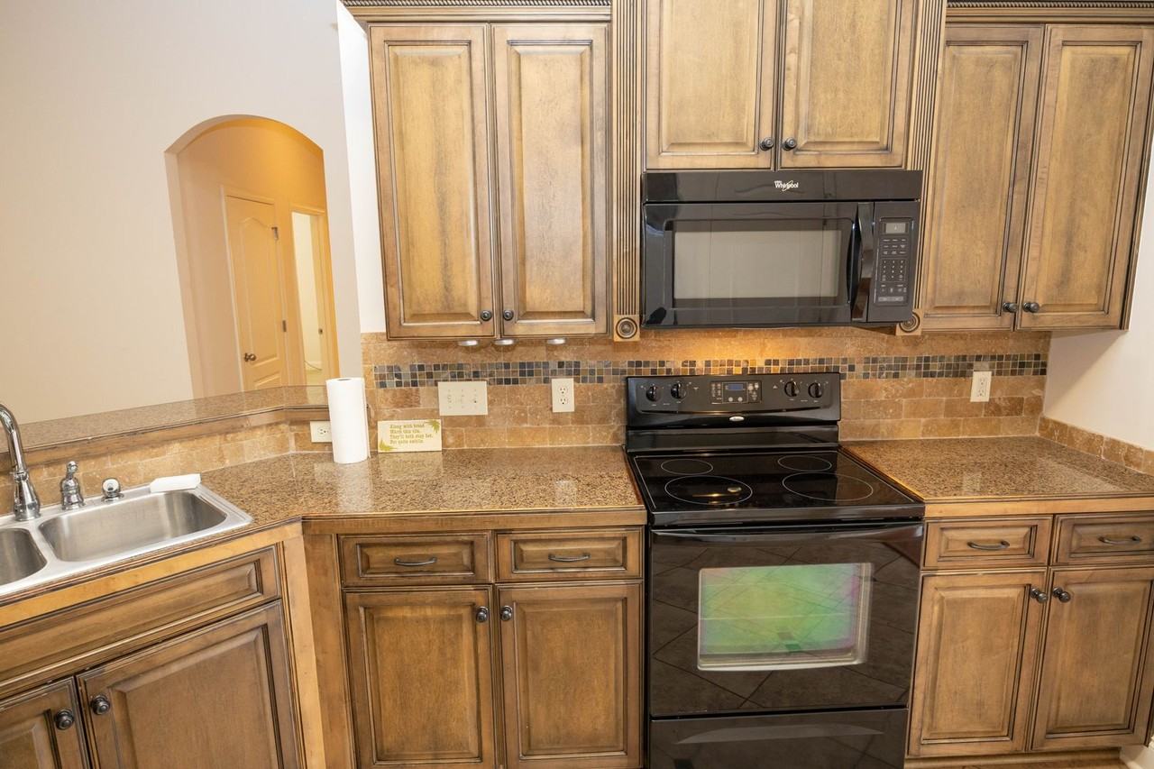 106 Sweet Meadow Ct - Photo 6 of 29