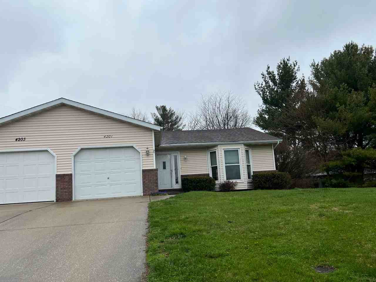 4201 Pickfair Rd - Photo 5 of 13