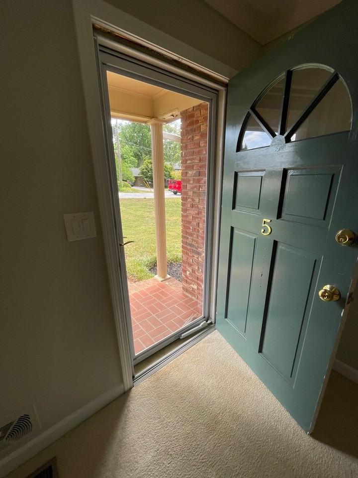 5 Ramblewood Ln - Photo 6 of 39